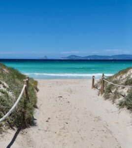 Scopri di più sull'articolo Formentera + Ibiza: consigli utili, spostamenti e alloggio da Bologna